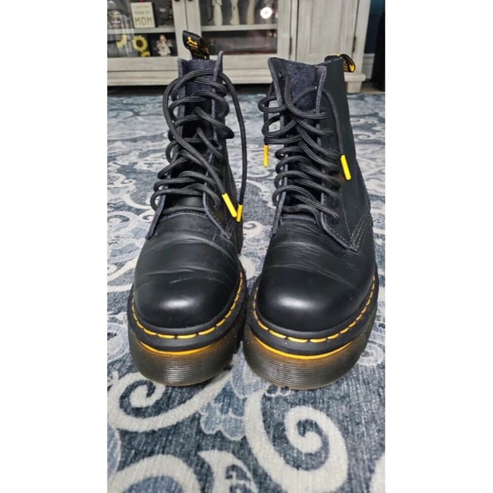 Dr. Martens